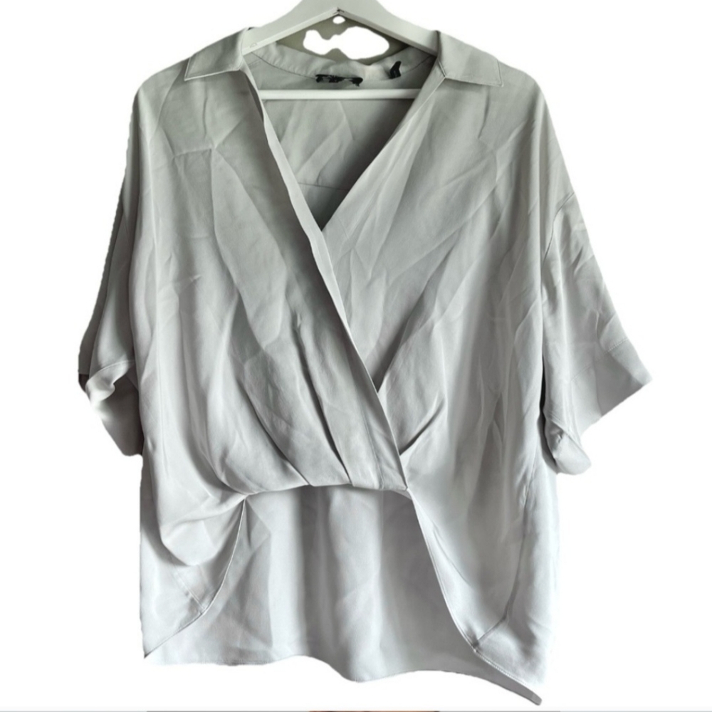 Theory twist silk blouse women small stretch high low gray vneck collar pullover